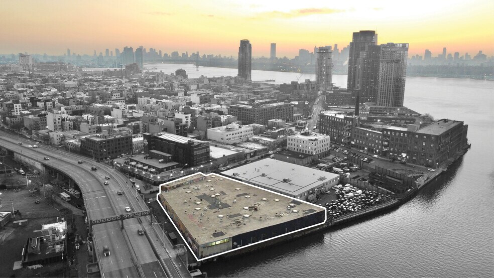 More Photos Of 49 Ash St, Brooklyn Warehouse For Lease