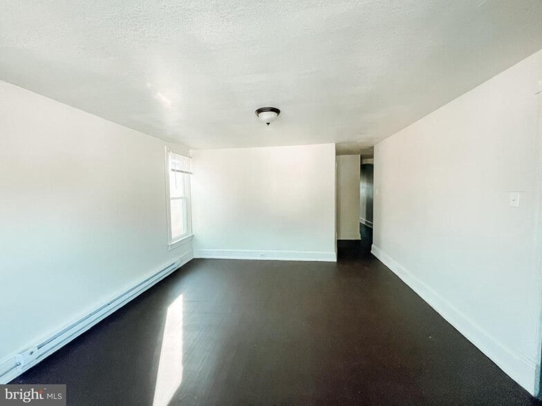 More Photos Of 228-230 Summit Ave, Hagerstown Apartments For Sale