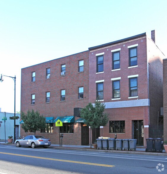 More Photos Of 723-731 Cambridge St, Cambridge Storefront Retail Residential For Lease