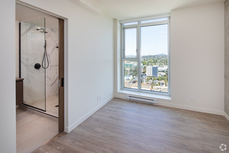 More Photos Of 946 Johnson St, Victoria Multifamily For Sale