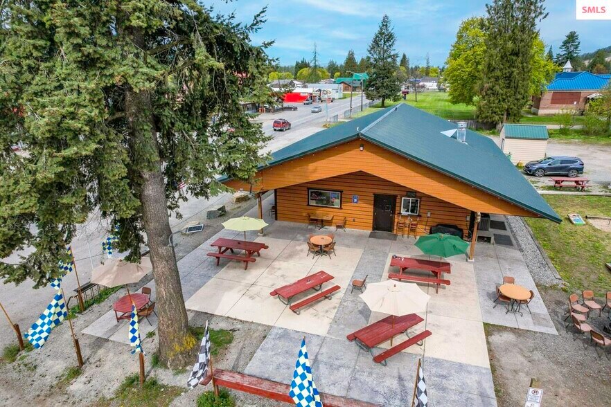 More Photos Of 213 E 4th Ave, Clark Fork Restaurant For Sale