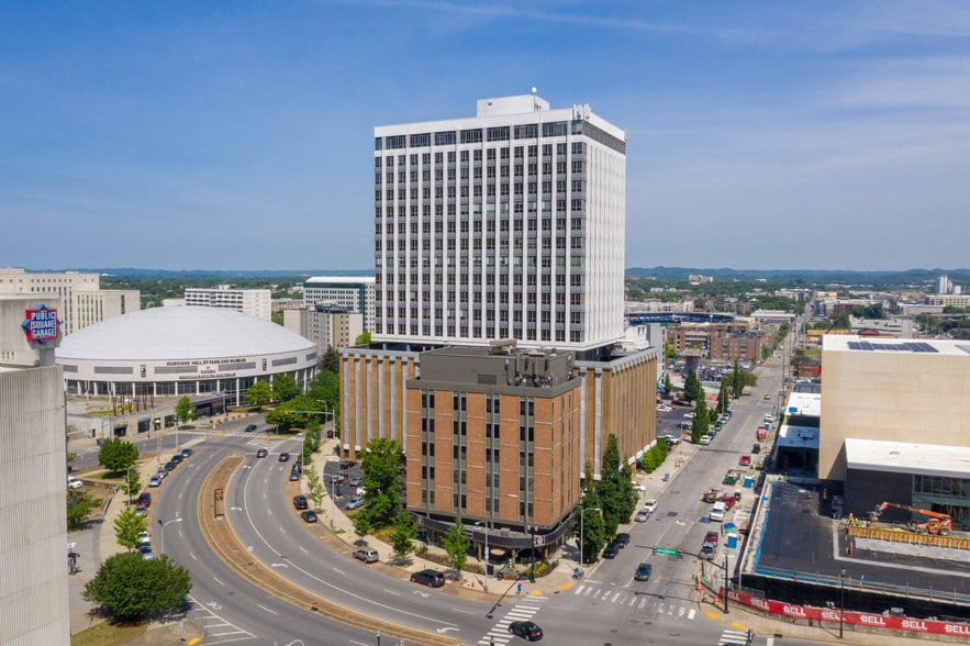 More Photos Of 300 James Robertson Pky, Nashville Office Residential For Lease