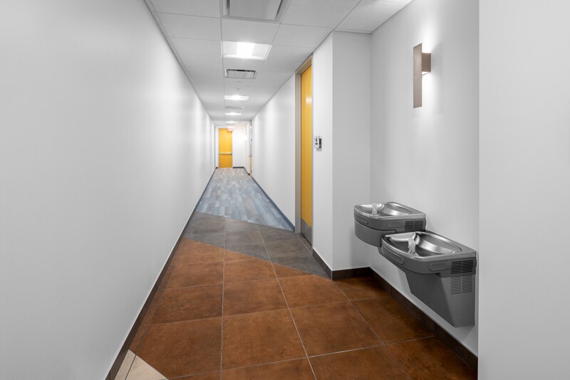 More Photos Of 9500 W Parmer Ln, Austin Unknown For Lease