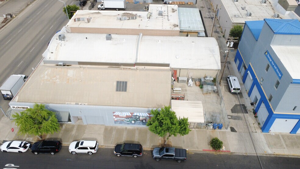 More Photos Of 1302-1310 9th St, Modesto Storefront For Sale