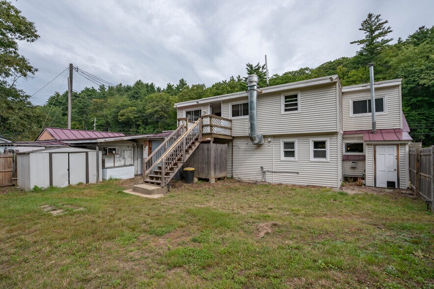 More Photos Of 944 Gibbons Hwy, Wilton Restaurant For Sale
