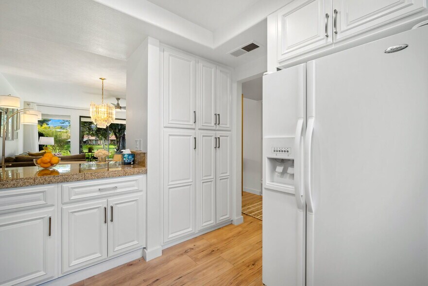 More Photos Of 60 La Ronda Dr, Rancho Mirage Apartments For Sale