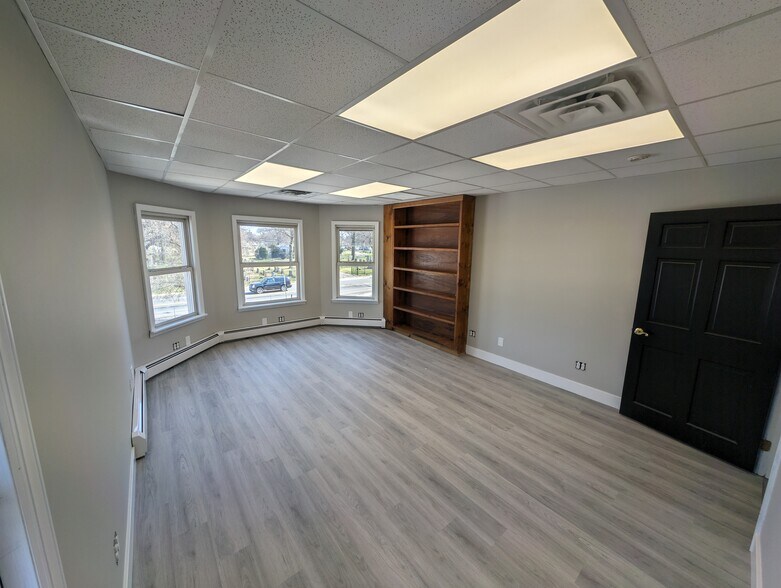 More Photos Of 1284 N Broad St, Hillside Office For Lease