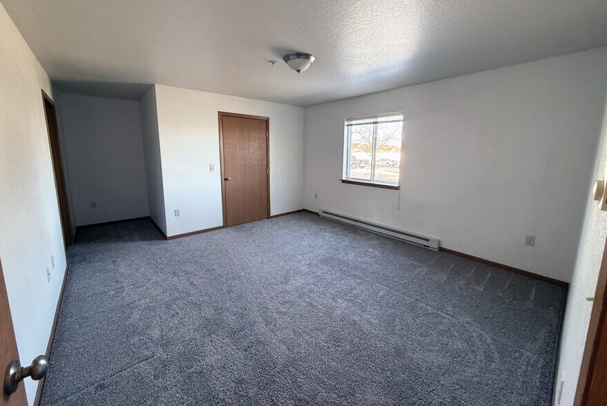 More Photos Of 1003 2nd St, Crosby Apartments For Sale