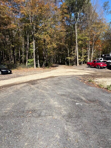 More Photos Of Nitra Road @ Croton Lake Road, Mount Kisco Land For Lease