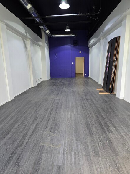 More Photos Of 1951-1967 NW Burnside St, Portland Multifamily For Sale