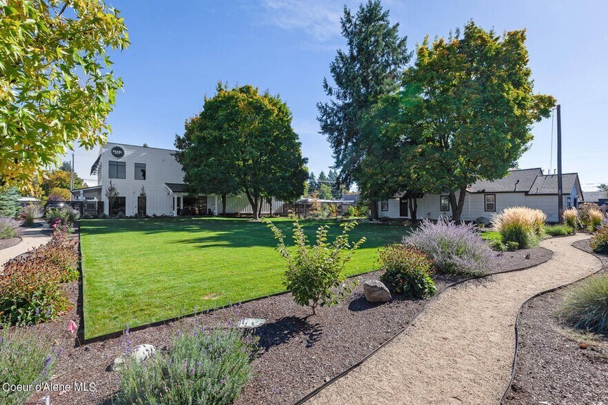 More Photos Of 9493 N Government Way, Hayden Office For Sale