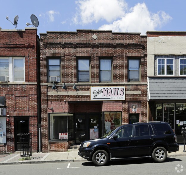 More Photos Of 182 Main St, Ridgefield Park General Retail For Sale