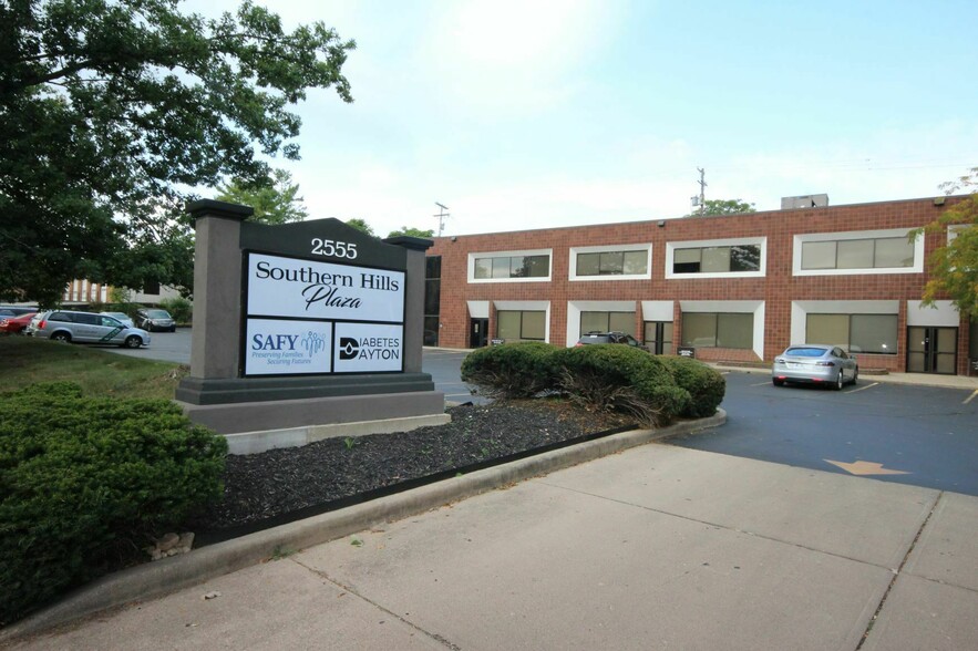 Primary Photo Of 2555 S Dixie Dr, Kettering Office For Lease