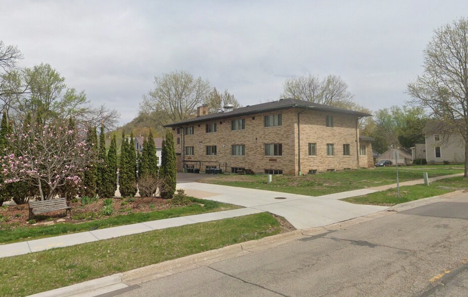 More Photos Of 480 8th St, Red Wing Apartments For Sale