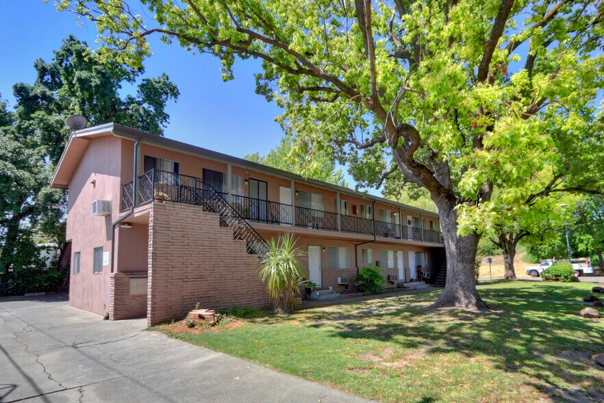 More Photos Of 1100 Weber Way, Sacramento Apartments For Sale