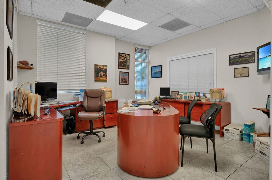 More Photos Of 5900 NW 97th Ave, Miami Warehouse For Sale