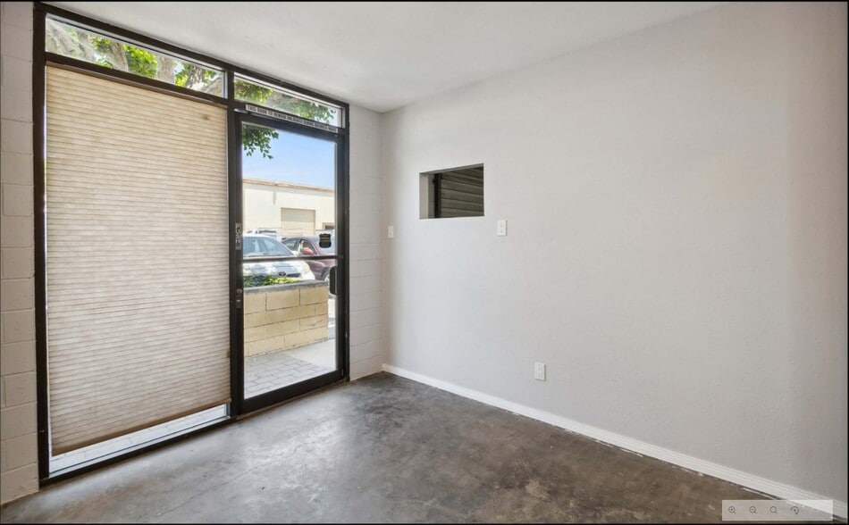 More Photos Of 12455 Branford St, Pacoima Warehouse For Lease