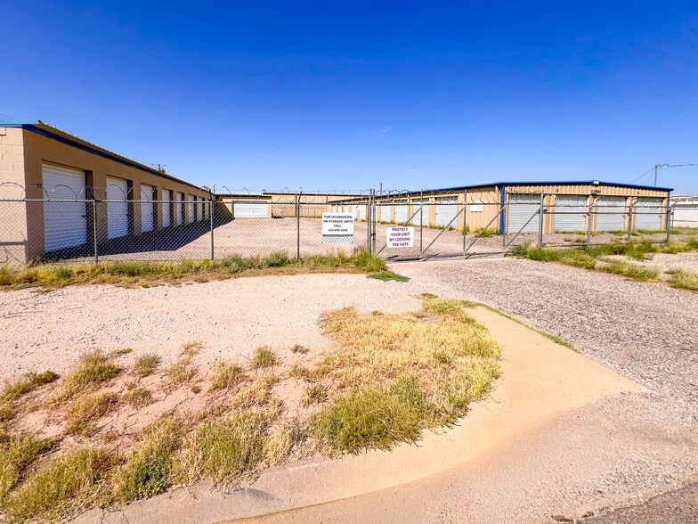 More Photos Of 2801 Washington Street, Midland Industrial For Sale