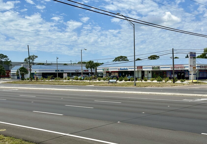Primary Photo Of 40114 US Highway 19 N, Tarpon Springs Unknown For Lease
