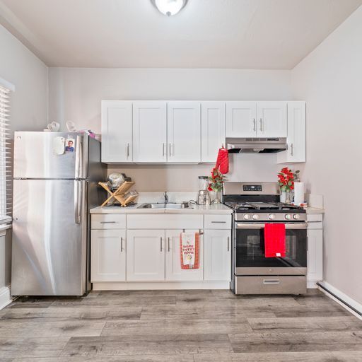 More Photos Of 124 N Westmoreland Ave, Los Angeles Apartments For Sale