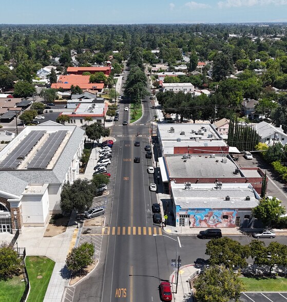 More Photos Of 2024-2026 N Van Ness Blvd, Fresno Storefront Retail Office For Lease
