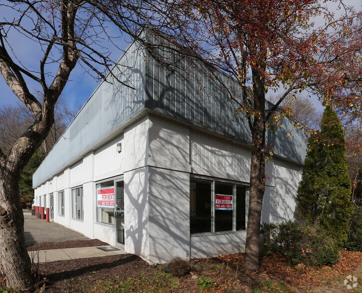 More Photos Of 99 B Winsted Rd, Torrington Unknown For Sale