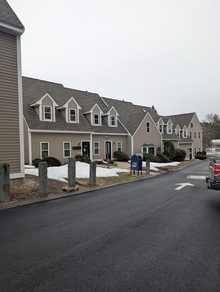 More Photos Of , Topsfield Office For Sale