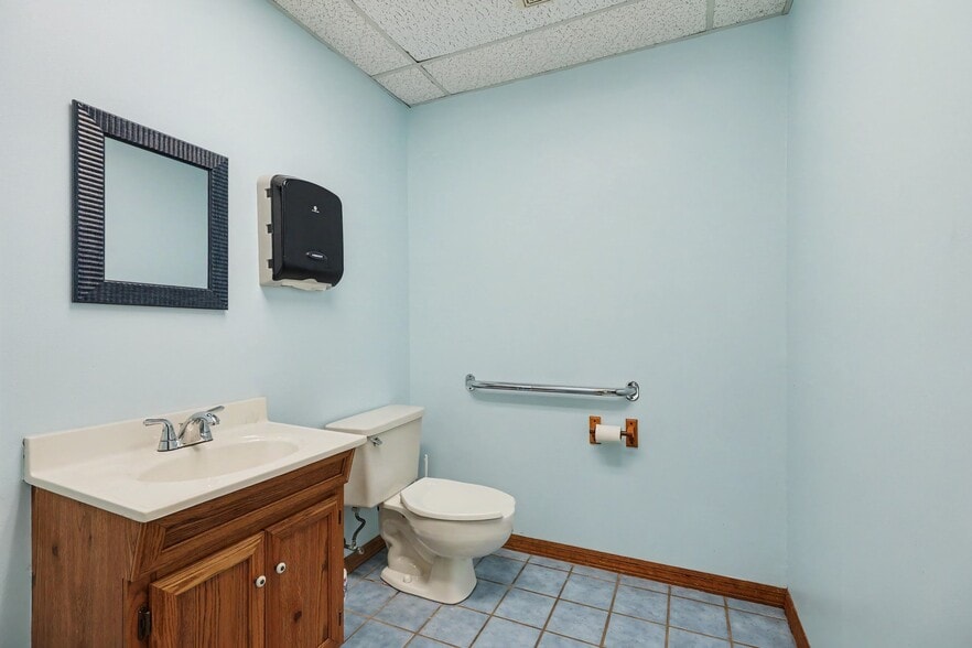 More Photos Of 1589 S Wickham Rd, West Melbourne Medical For Sale
