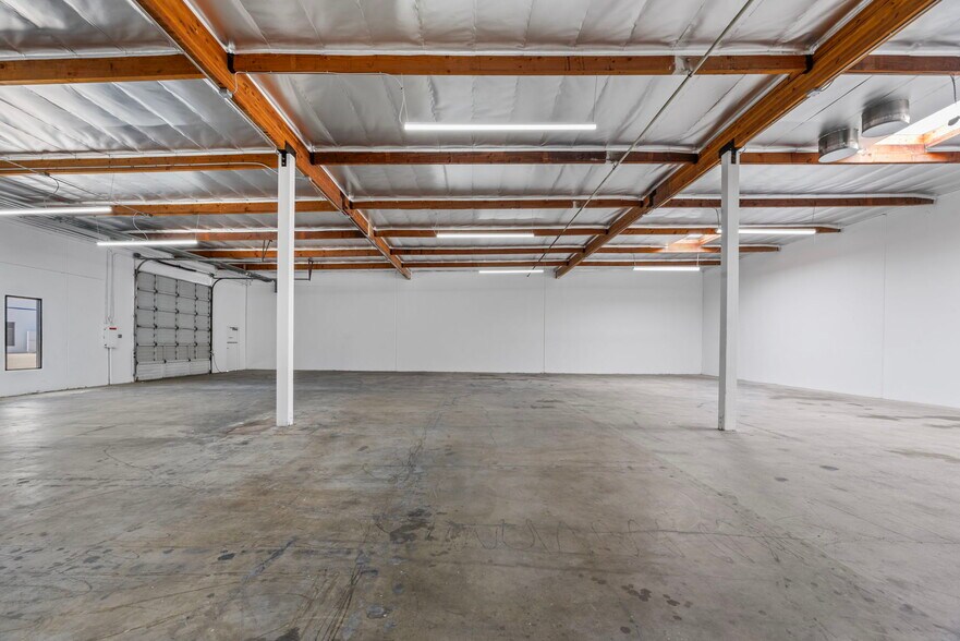 More Photos Of 20600 Gramercy Pl, Torrance Light Manufacturing For Lease