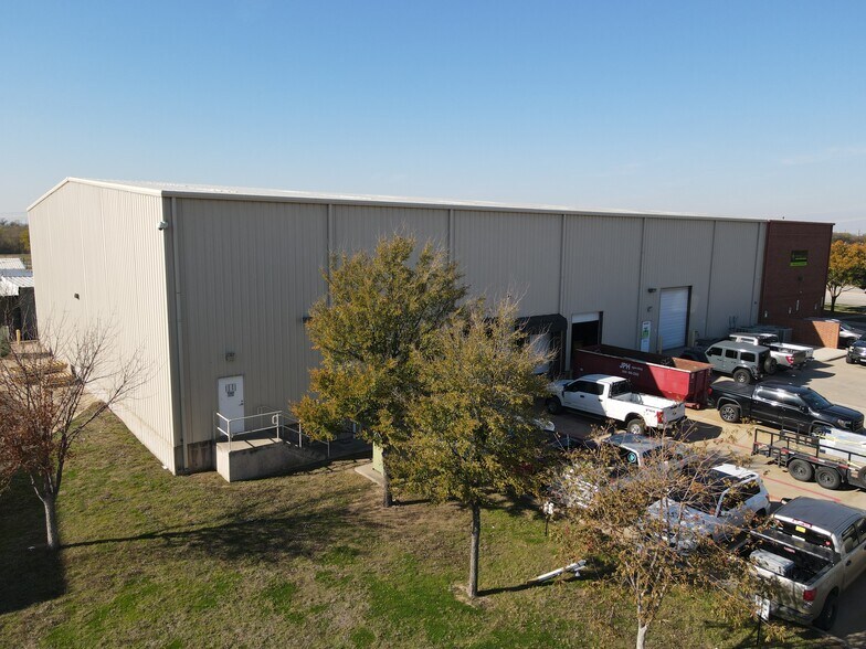 More Photos Of 4801 W University Dr, Denton Unknown For Lease