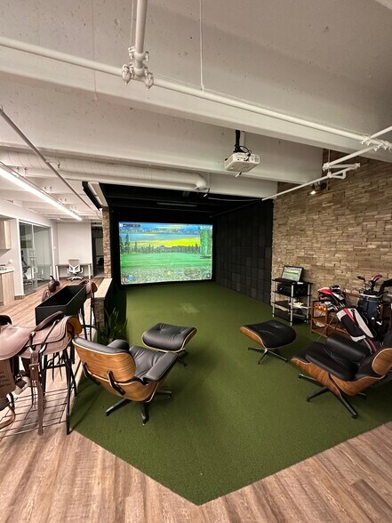 More Photos Of 746 E Winchester St, Murray Office For Sale