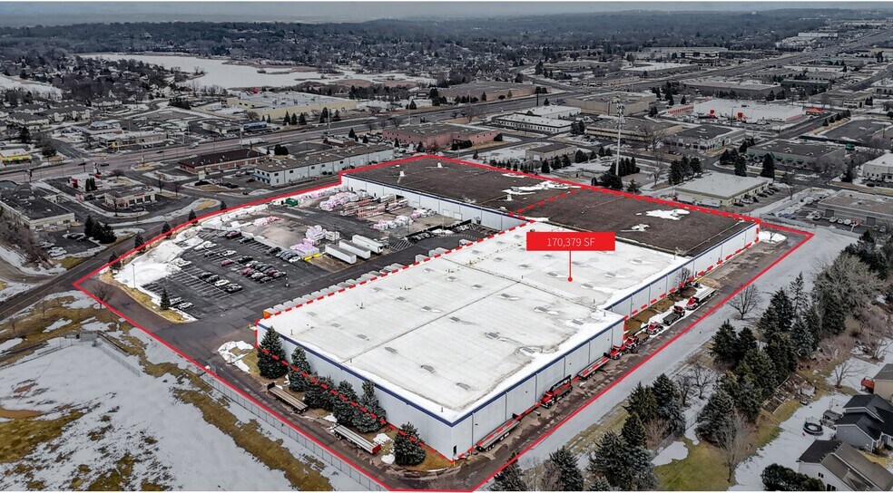 More Photos Of 14399 Huntington Ave, Savage Distribution For Lease