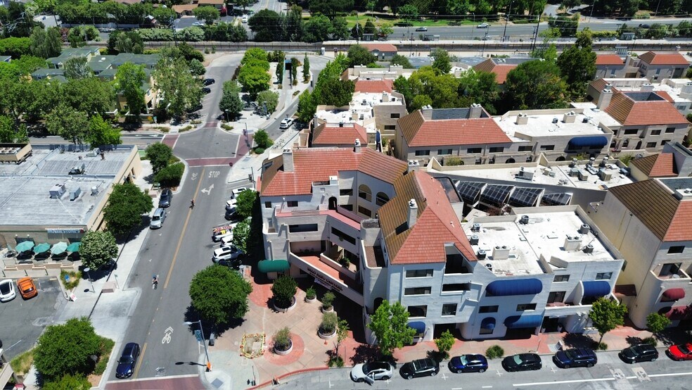 More Photos Of 101-161 S California Ave, Palo Alto Apartments For Sale