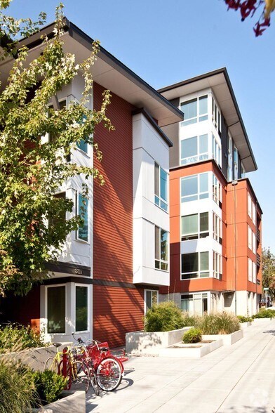 More Photos Of 3850 N Mississippi Ave, Portland Apartments For Lease