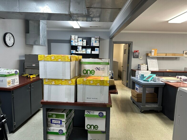 More Photos Of 23525 Eden St, Plaquemine General Retail For Sale