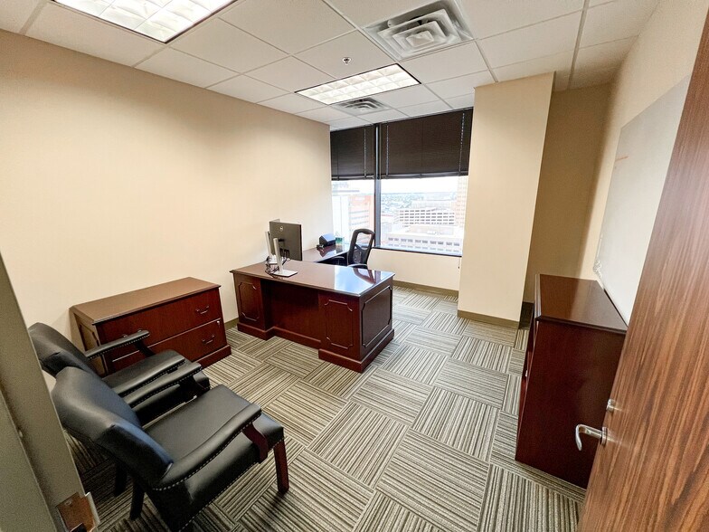 More Photos Of 500 W Illinois Ave, Midland Office For Lease