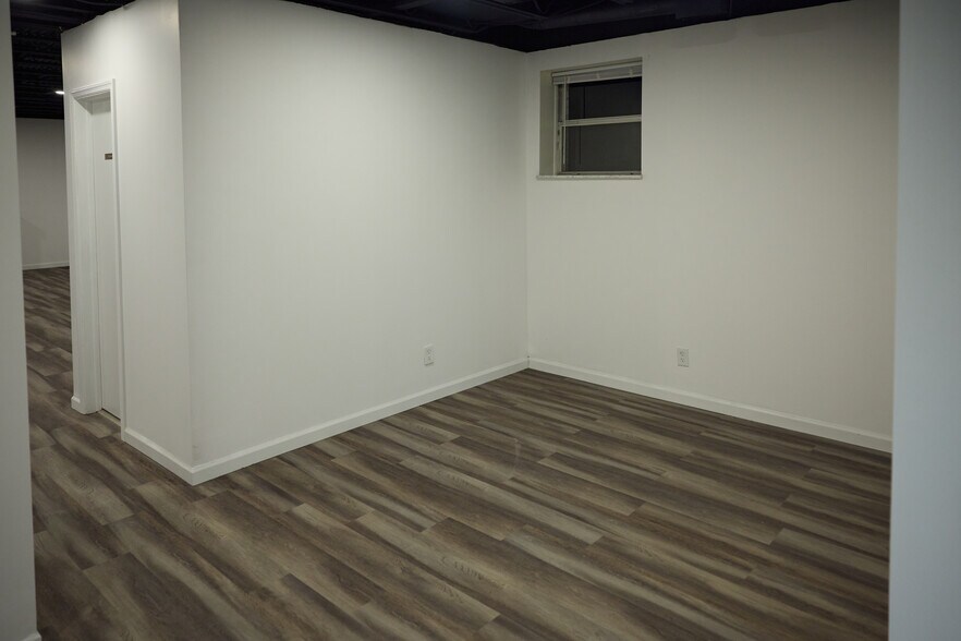 More Photos Of 3494 S Hamilton Rd, Columbus Office For Lease
