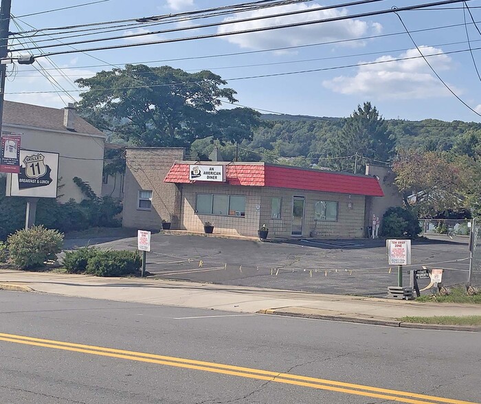 Primary Photo Of 215 E Main St, Plymouth Restaurant For Sale