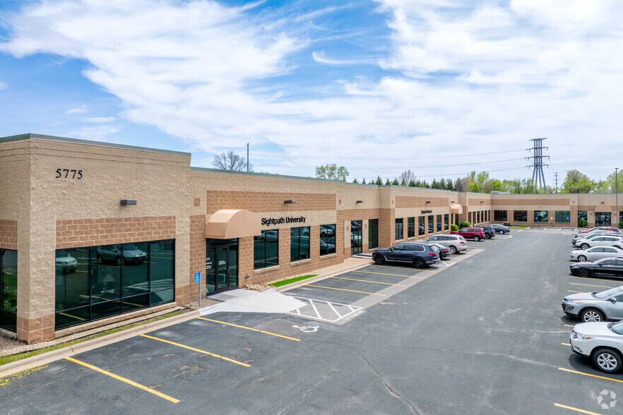 More Photos Of 5705 W Old Shakopee Rd, Bloomington Unknown For Lease