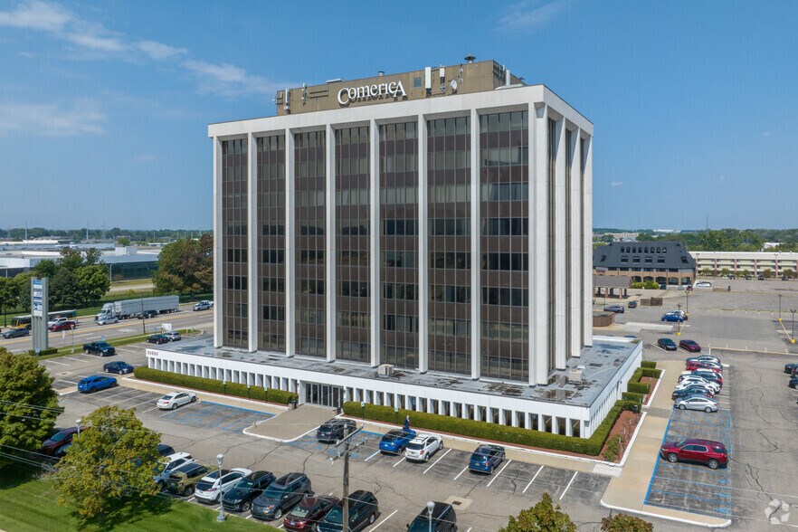 Primary Photo Of 30500 Van Dyke Ave, Warren Office For Lease