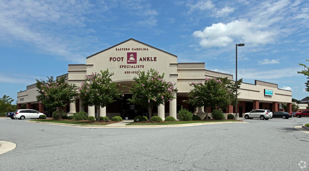 Primary Photo Of 2140 W Arlington Blvd, Greenville Medical For Lease