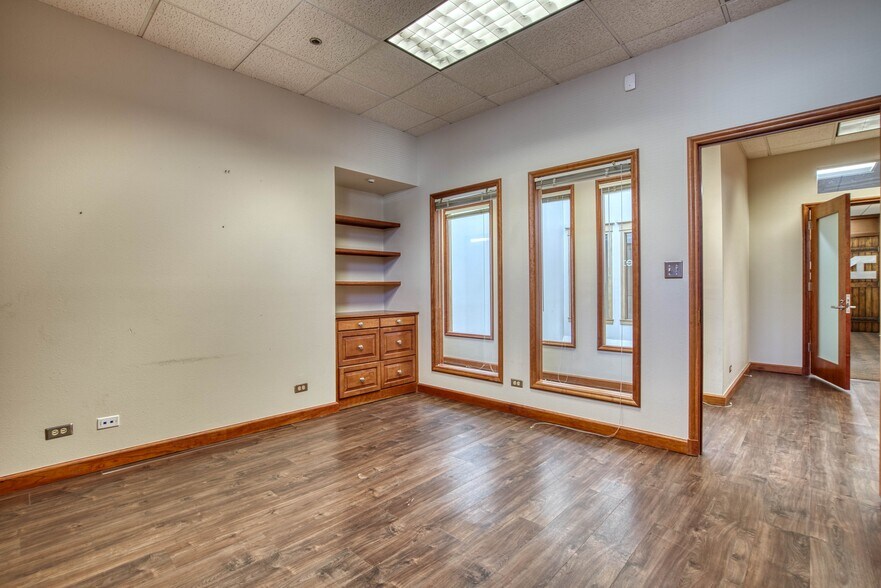 More Photos Of 1136 Pearl St, Boulder Office For Lease