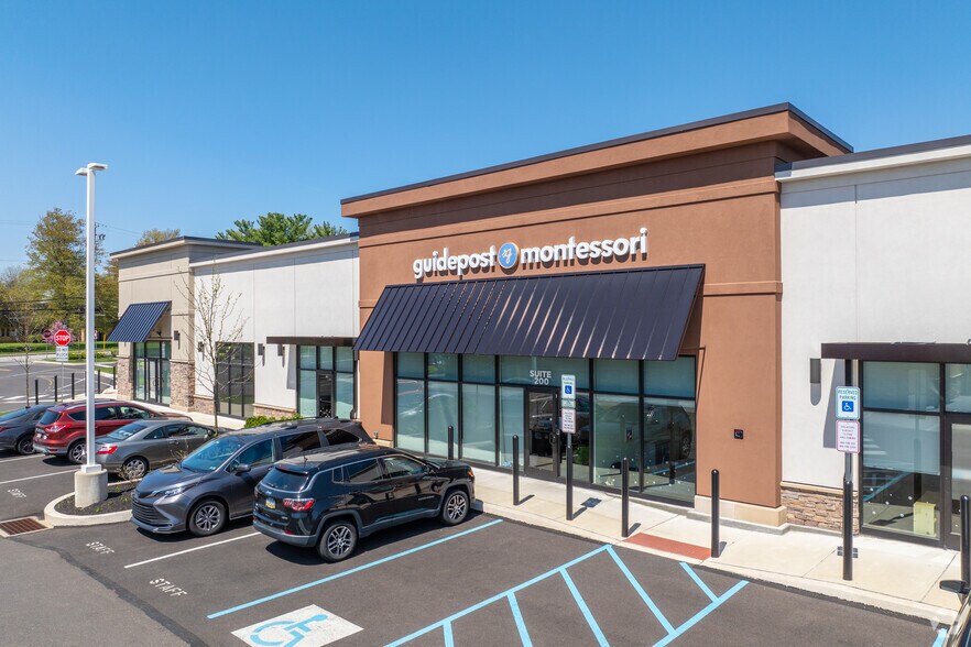 More Photos Of 467 Sumneytown Pike, North Wales Unknown For Lease