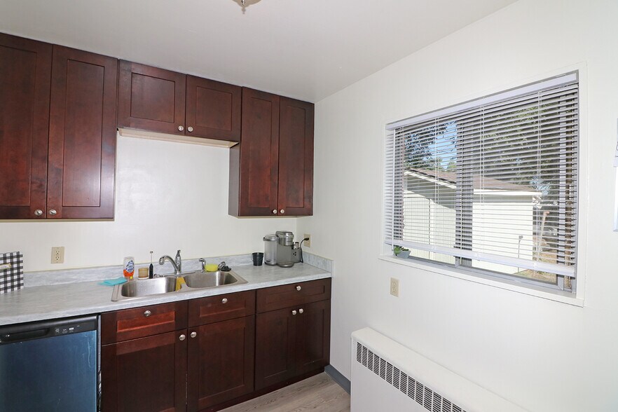 More Photos Of 1830 Chipeta Ave, Grand Junction Multifamily For Sale