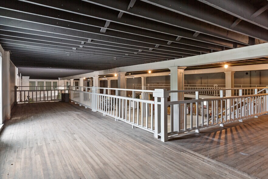 More Photos Of 2200 Glass St, Chattanooga Storefront Retail Residential For Sale