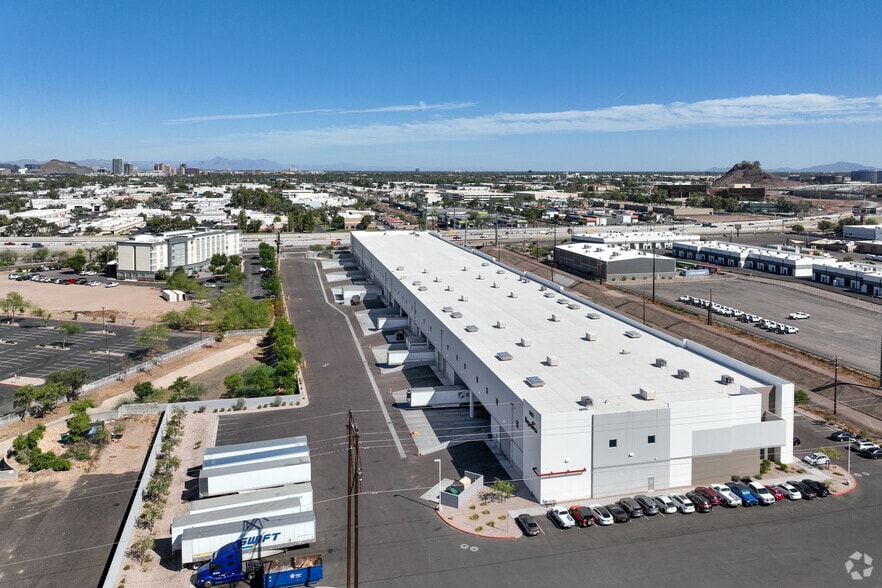 More Photos Of 3232 S 48th St, Phoenix Warehouse For Lease