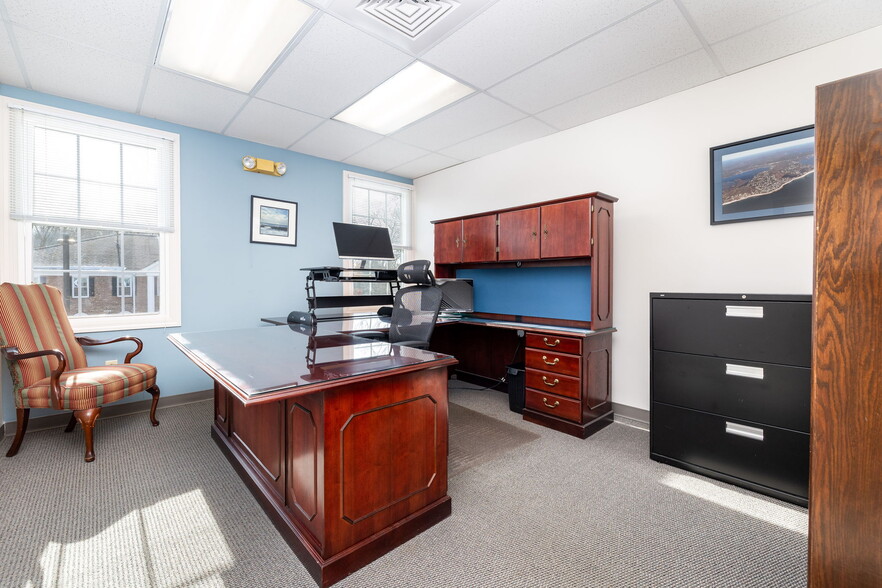 More Photos Of 35 Cold Spring Rd, Rocky Hill Office For Sale