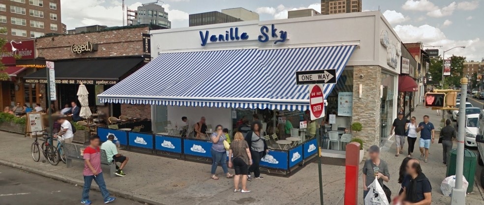 Primary Photo Of 10708 70th Rd, Forest Hills General Retail For Lease