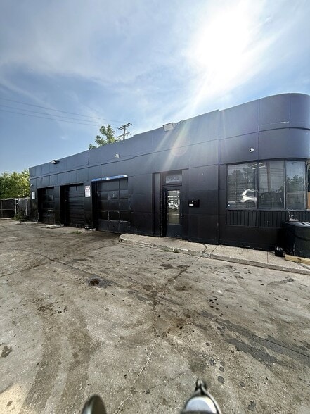 Primary Photo Of 17202 Saint Clair Ave, Cleveland General Retail For Sale