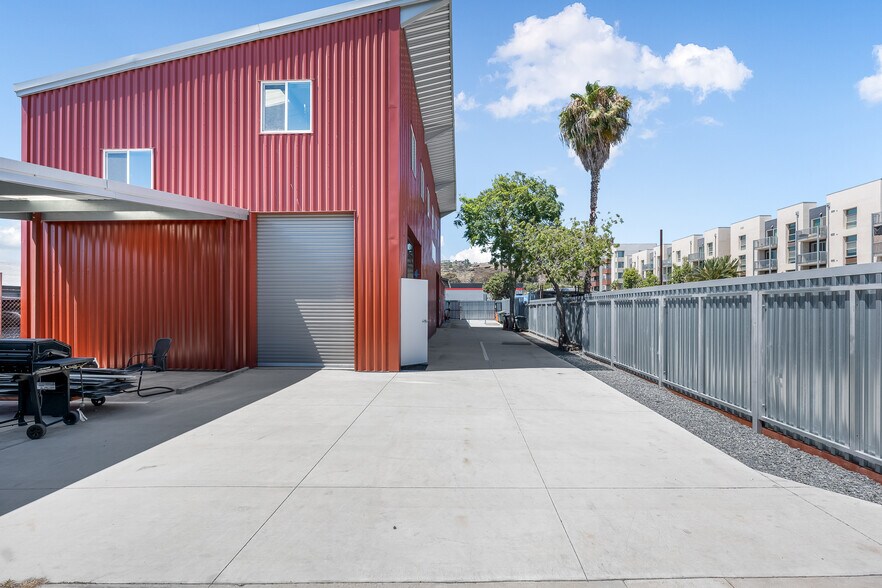 More Photos Of 7687 Lemon Ave, Lemon Grove Warehouse For Sale